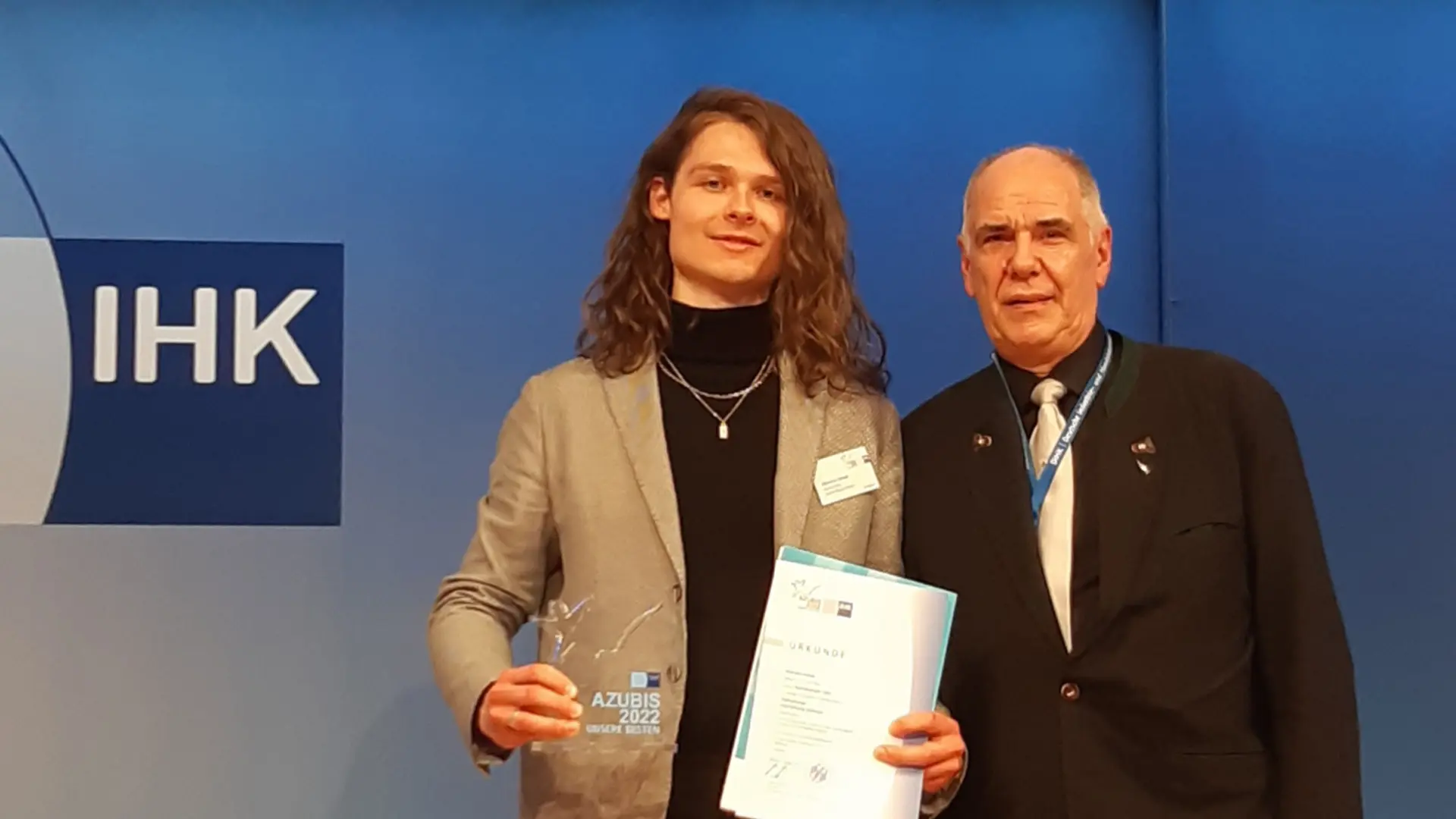 Klemens Hanke als bundesbester Goldschmied-Azubi in Berlin geehrt